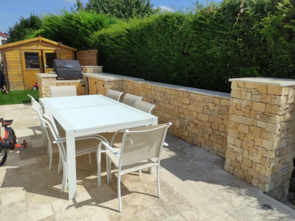 Messenger_creation_E37E04BB-301C-4D24-9262-237F6F0BAF98